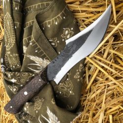 hunter blade made from 6150