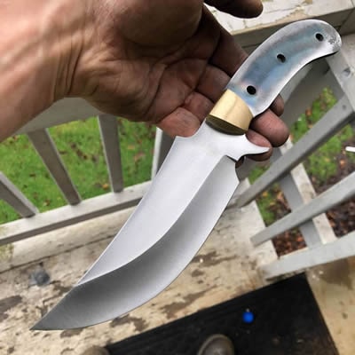 custom knife made with 6150 spring steel from blade6150.com